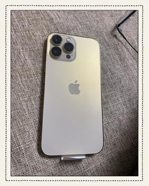 苹果五和5S的区别在哪里?外观上的!