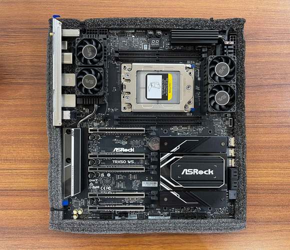 ...先马影子战士,急急急,我的主板是华擎A55icafe,不知道机箱里面的线怎...