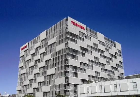 笔记本鼻祖归来:东芝笔记本时隔两年终于换新