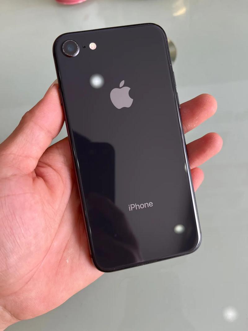 苹果8现在多少钱一部