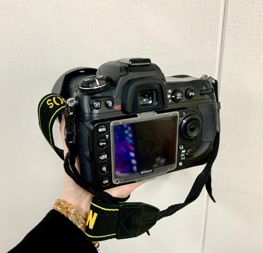 尼康D300S和佳能7D哪个好?