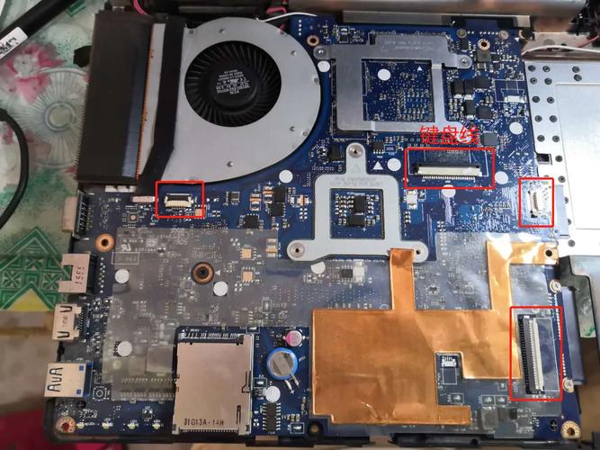 联想Y400拆机排线、屏轴等注意点