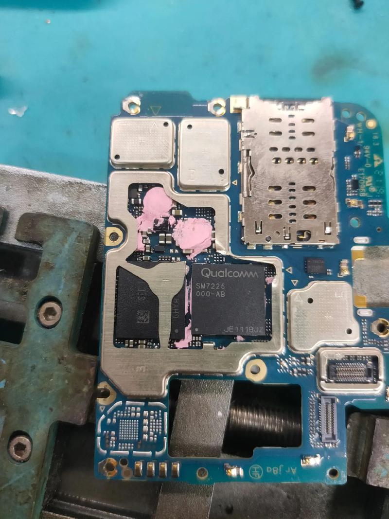 三星f52突然开不了机