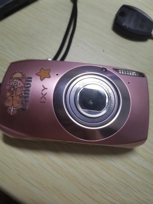 想入手一款卡片机,麻烦给个借鉴,多给几个对比,讲解容易明白的!费用嘛...