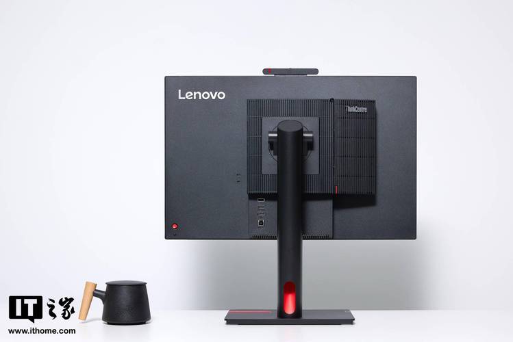 联想商用台式机ThinkCentre系列和扬天、启天系列比哪个好?
