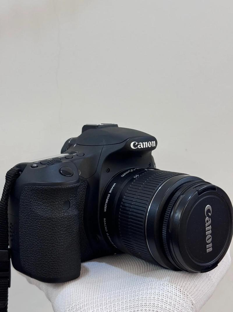 佳能D60和60D是不一样的相机么?