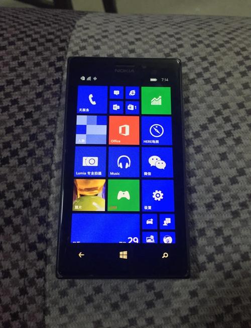 为什么那么多人不看好诺基亚Lumia『9』25T,2800的手机跟其他型号的配置比起...