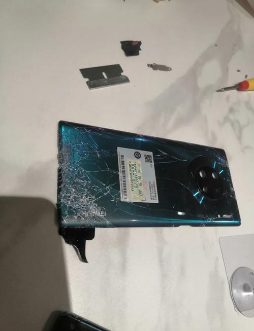 华为mate30pro换屏幕昆仑玻璃含后盖吗