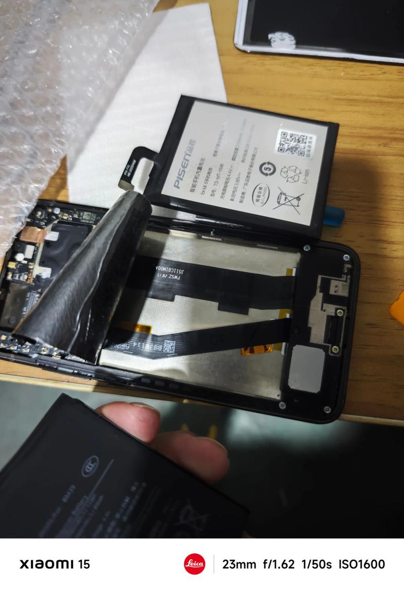 小米6玻璃版和陶瓷版区别?麻烦详细说一下。