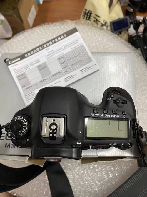 佳能m50和5d3哪个好