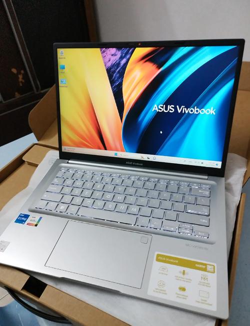 华硕哪个系列适合学生