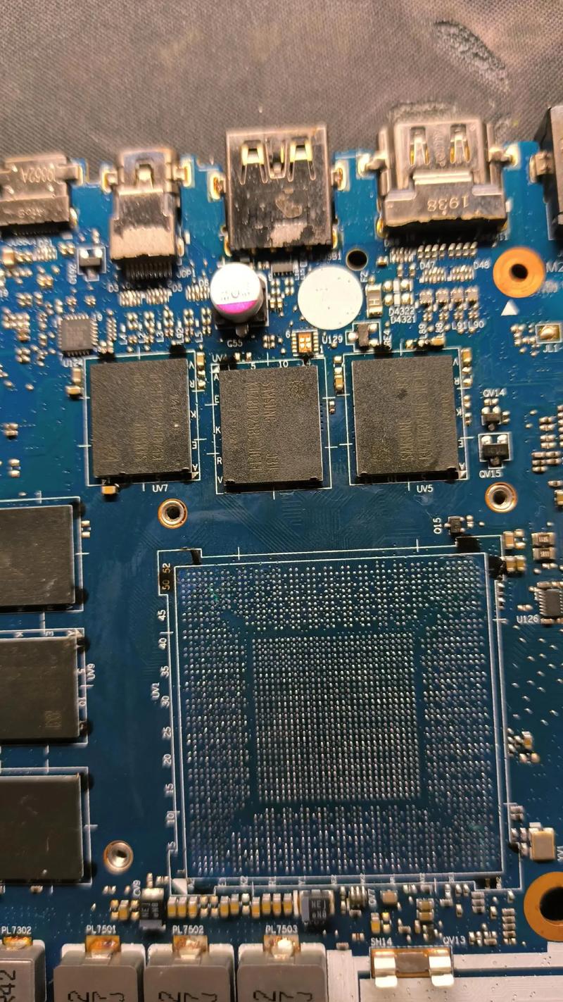 电脑主板维修大概需要多少钱?