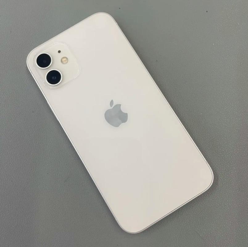 苹果12是哪一年出产的