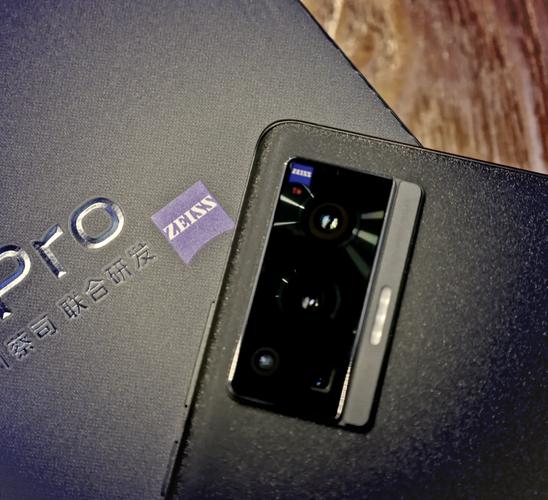 vivox70pro怎样开启视频的超广角?