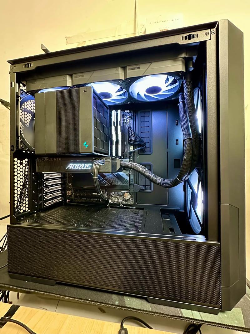 技嘉GTX1080显卡怎么样?有没有必要上水冷版的