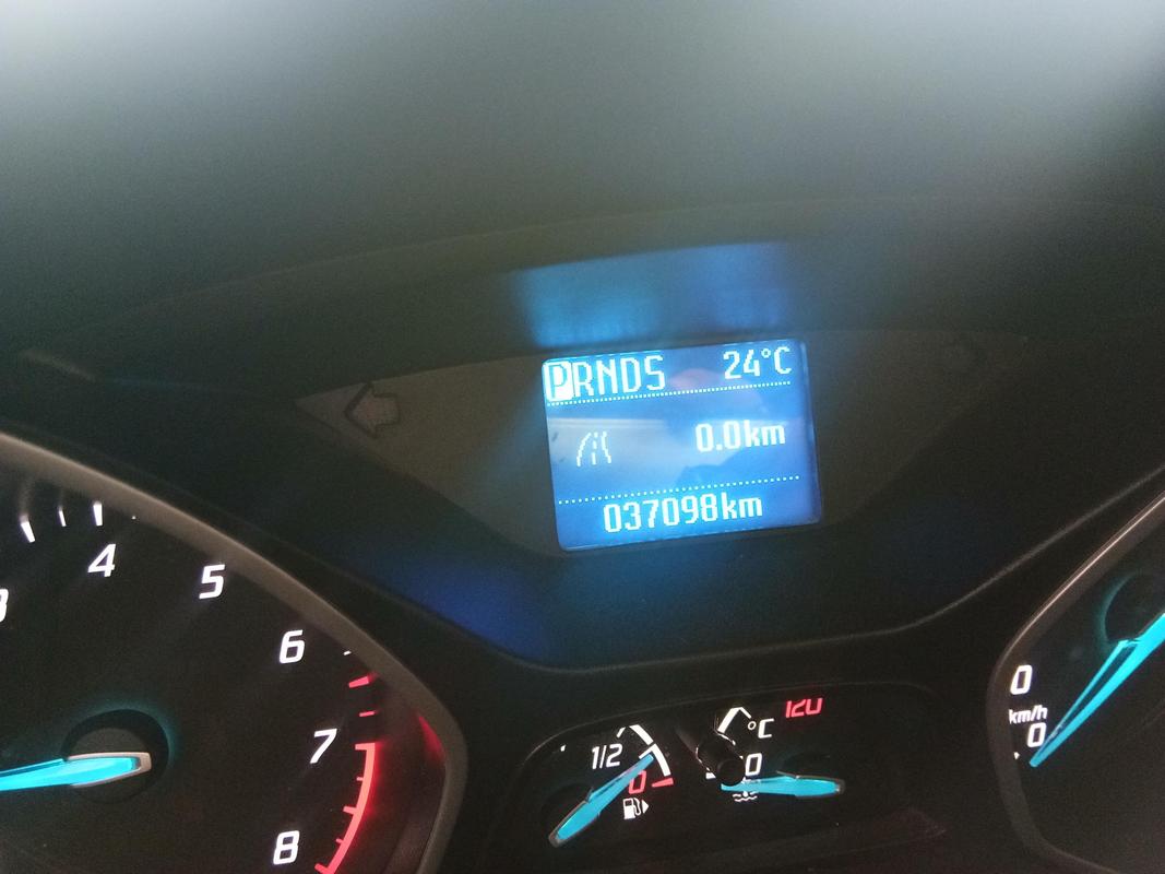 格力变频空调外机不转风扇不运行是怎么回事?