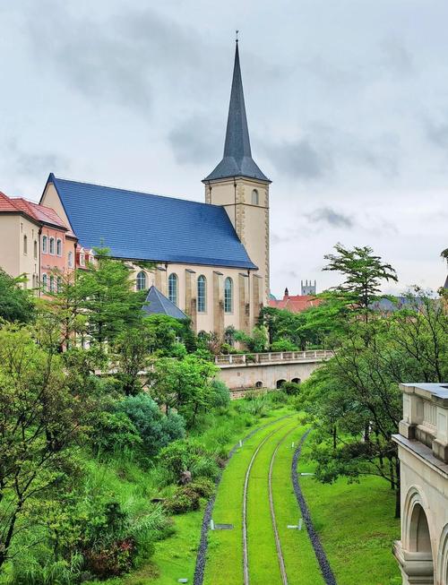 松山湖欧洲小镇怎么才能进去