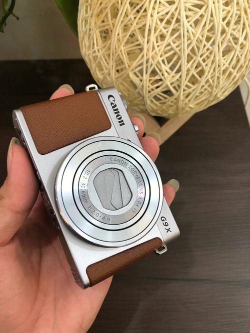 佳能G9X的屏幕像素是多少?麻烦详细说一下。