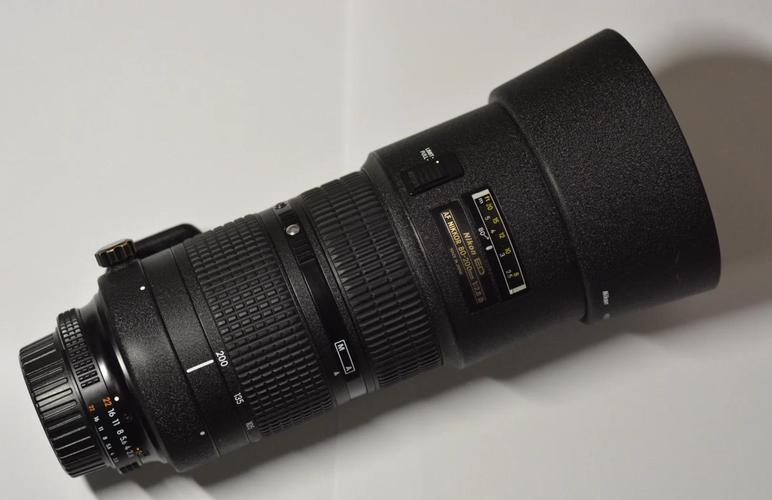 尼康的镜头能用在佳能上吗?