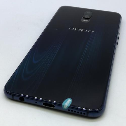 oppor17是曲面屏吗