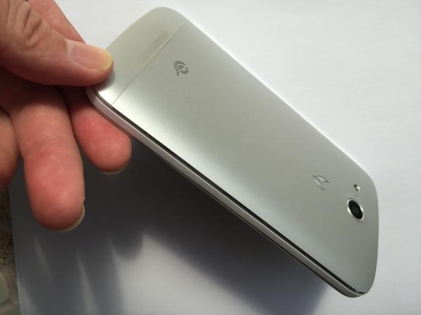 麦芒4全网通可以插两张移动的吗