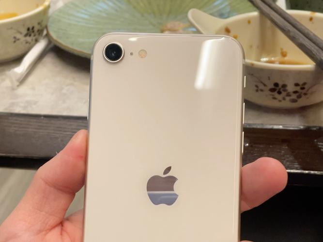 苹果11屏幕都是东芝生产的嘛?