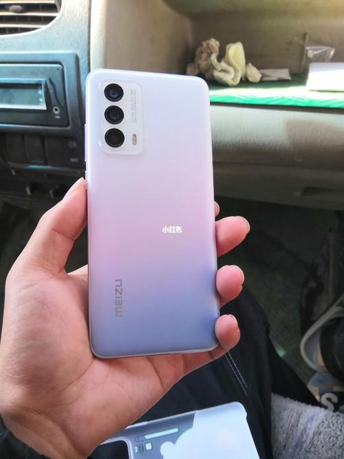 小屏旗舰时代来临?魅族18s或比小米12更值得购买