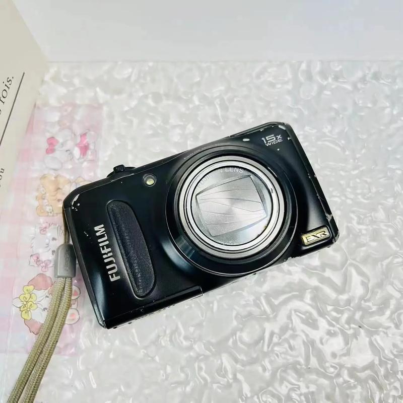 富士数码相机4050到底怎么样,值不值得买