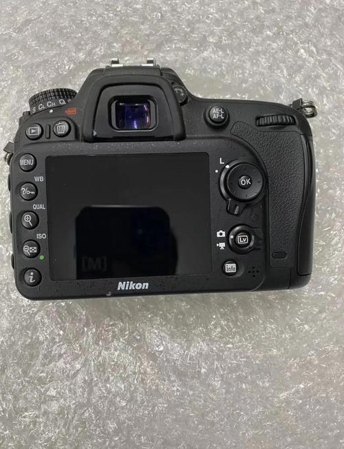 尼康D7200值得买么?-尼康D7200