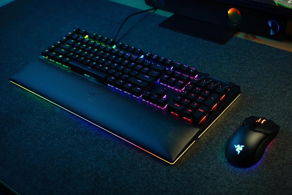 黑寡妇蜘蛛终极版游戏键盘多少钱