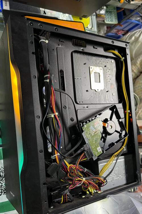 台式电脑没有了显卡能用吗