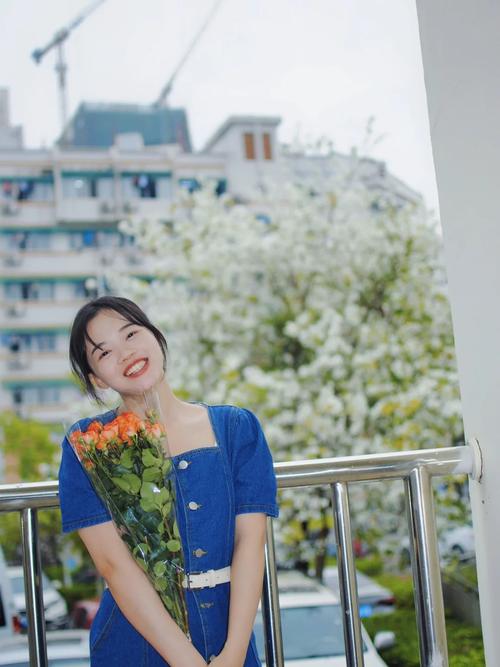 尼康d3000是什么镜头