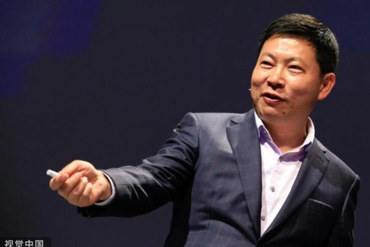 余承东和任正非谁的地位高