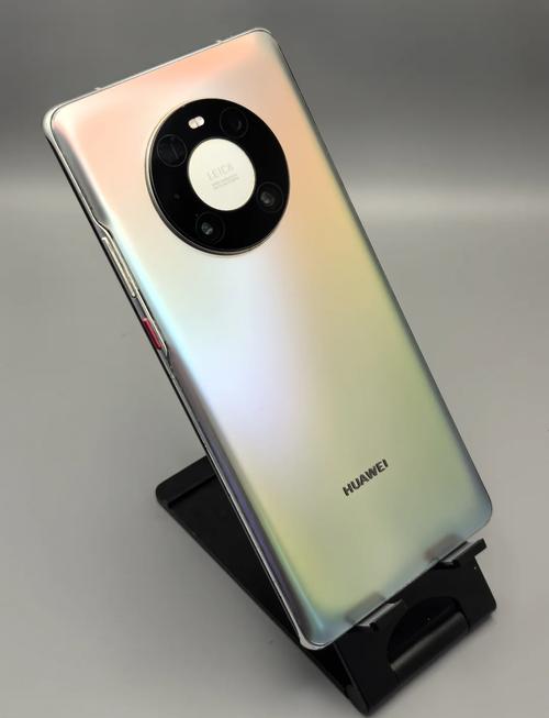 华为mate40pro准新机值得买吗?