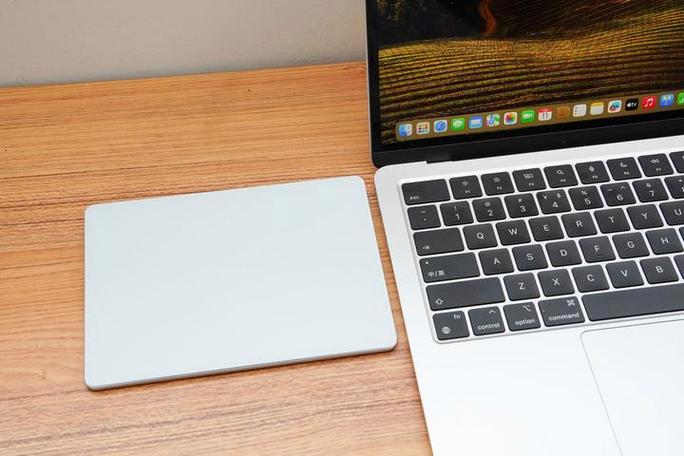 Mac苹果妙控板值得买吗?