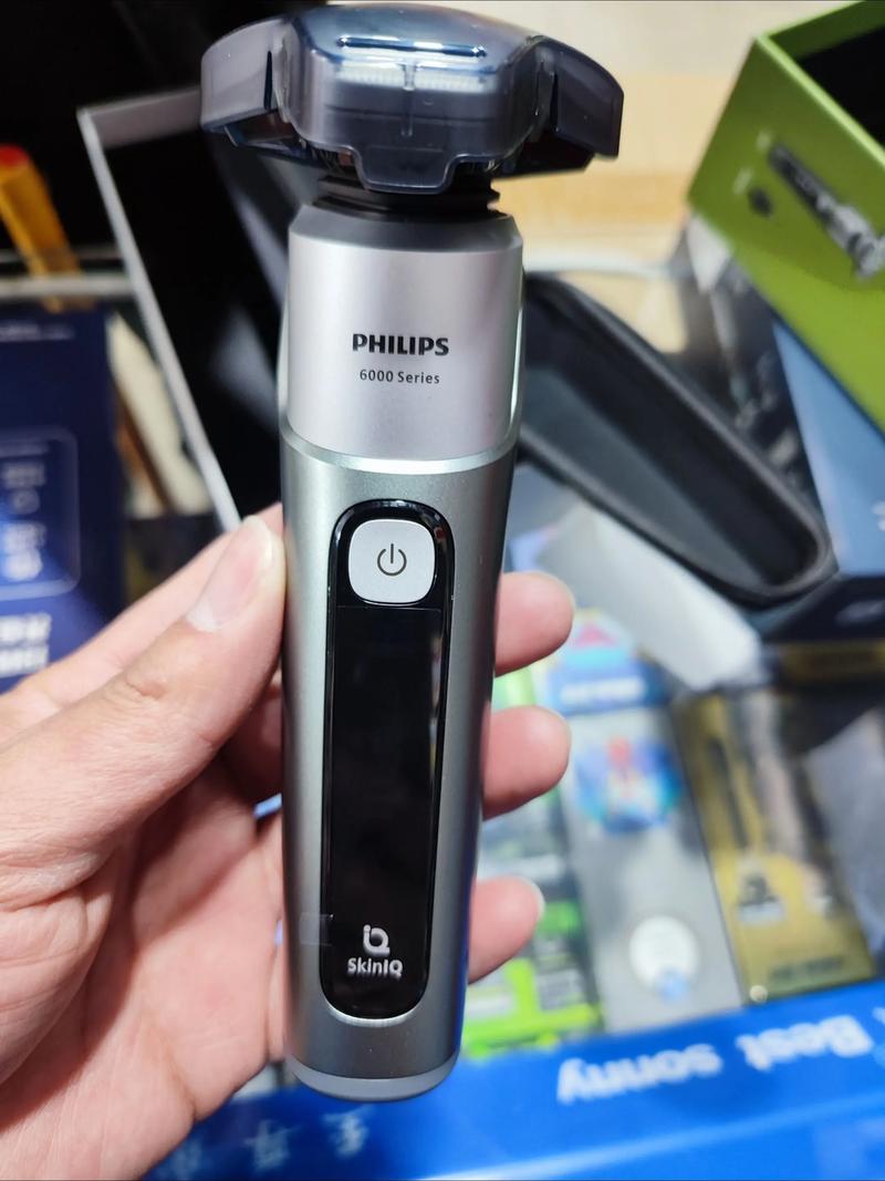 飞利浦series6000剃须刀按键功能