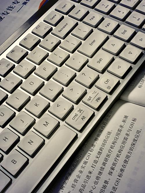 什么是巧克力键盘,什么是悬浮式键盘?