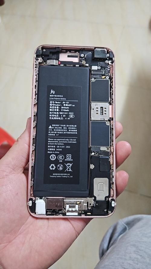 苹果6主板电池插座和6s,6plus与6Splus通用吗?