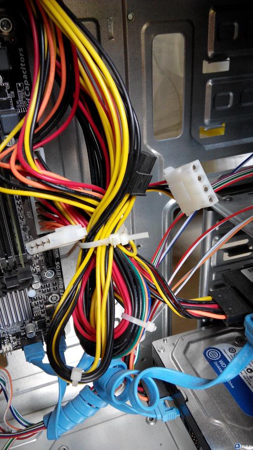 怎么看笔记本有没有光驱?