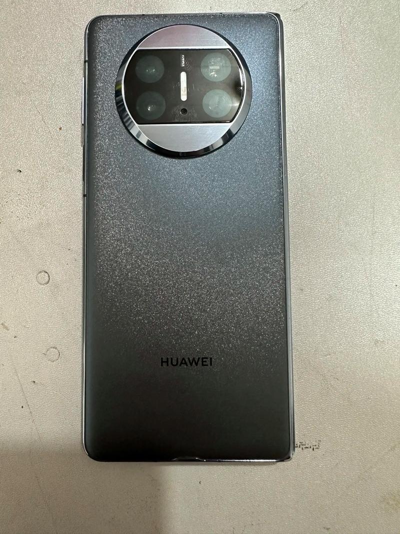 小米Max3售价1699元起,比Max2贵在哪?