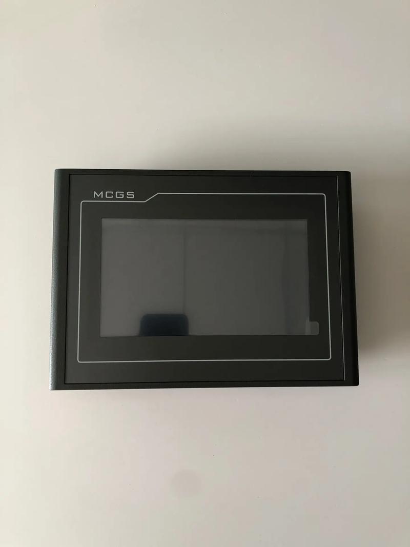 笔记本电脑触摸屏好还是非触摸屏好?