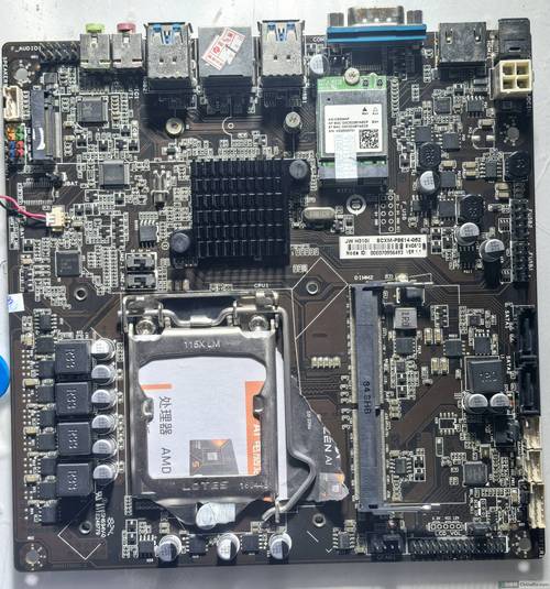 P55主板H55主板支持单根容量是8GB的内存条吗