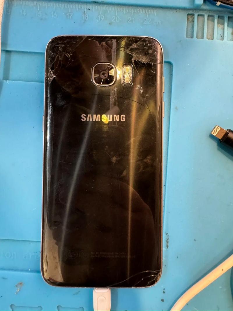 三星s7edge换屏多少钱?