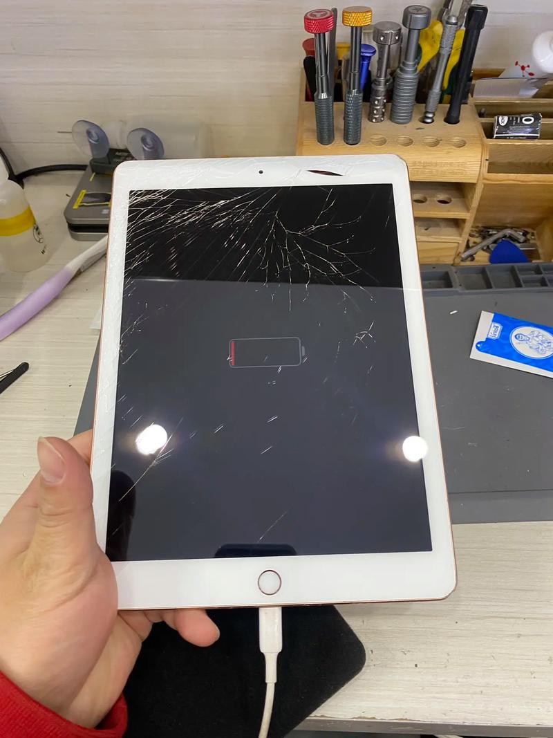 ipad换屏幕需要多少钱?