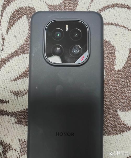 荣耀80gt和荣耀80pro哪个值得入手