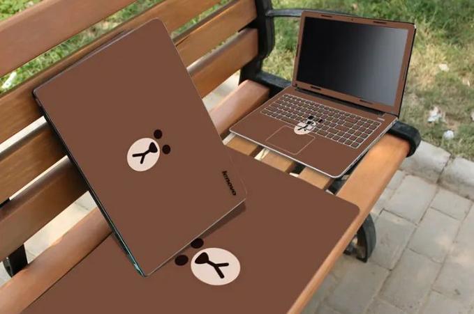 笔记本电脑贴纸真的对电脑没有影响吗?