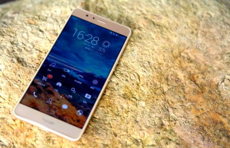 如何让华为P10和荣耀V8实现多屏同步显示?