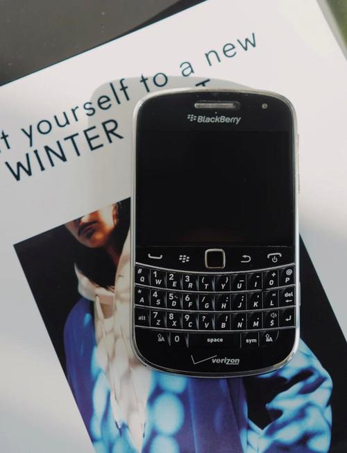 黑莓9930怎么下载软件