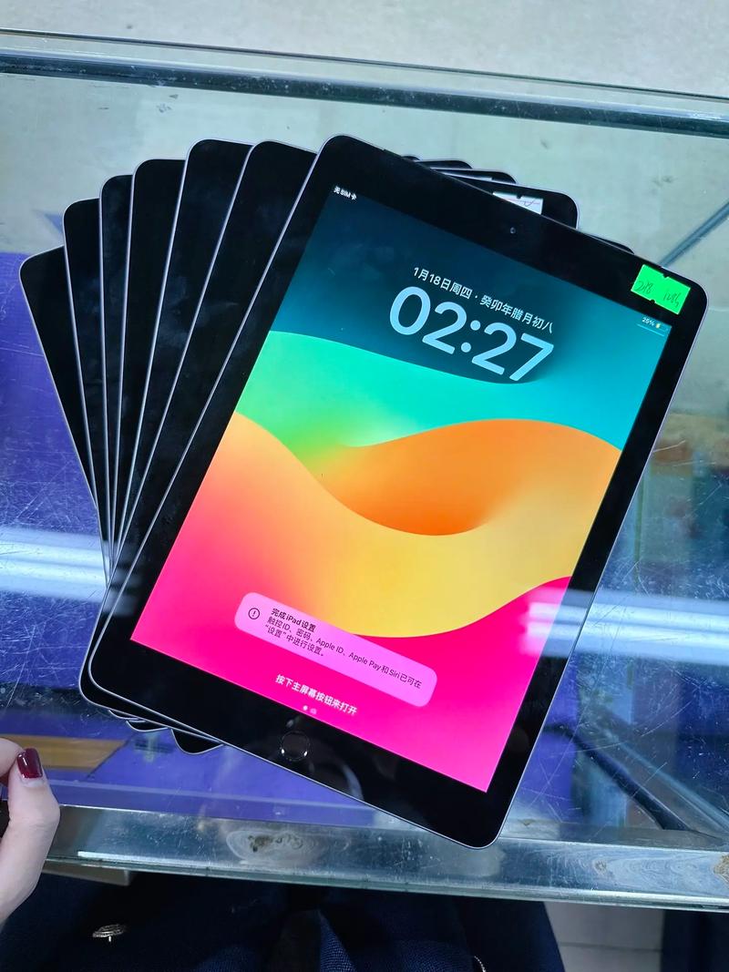 ipad蜂窝版要插什么卡