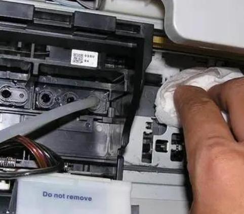 施乐cp215w打印机怎么清洗